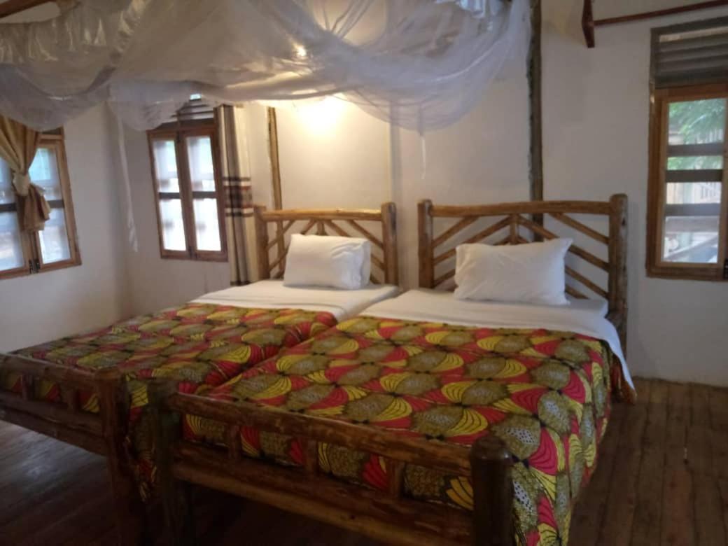 Tembo Safari Lodge Katunguru المظهر الخارجي الصورة